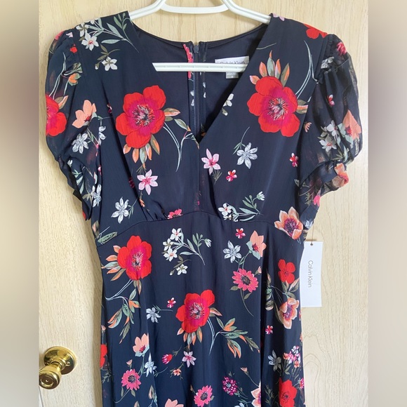 Calvin Klein Women's Printed Chiffon Tulip-Sleeve Knee-length Dress New Sz 8 - Picture 5 of 16